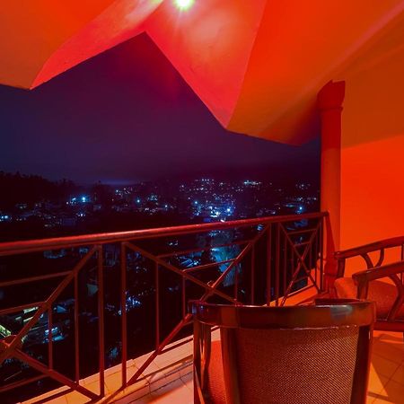 The Byke Sunshine Grand Hotell Ooty Exteriör bild
