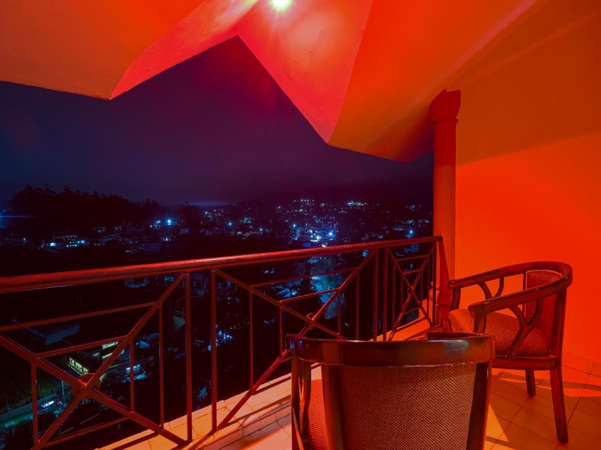 The Byke Sunshine Grand Hotell Ooty Exteriör bild
