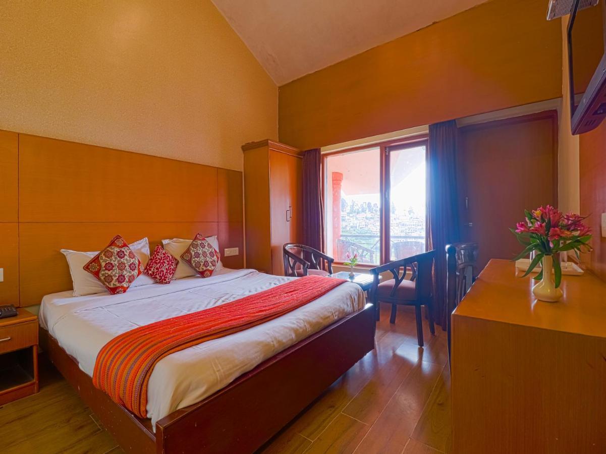 The Byke Sunshine Grand Hotell Ooty Exteriör bild