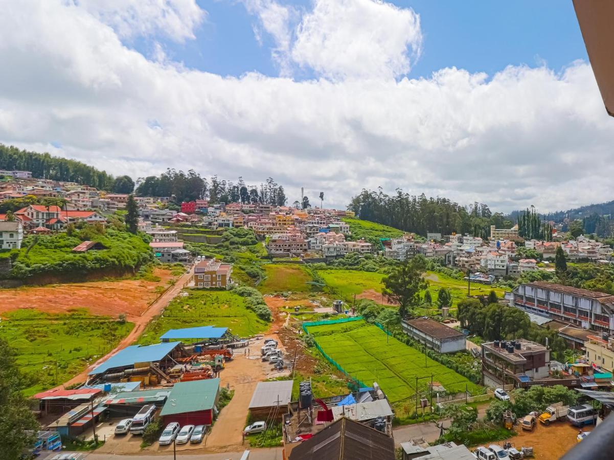 The Byke Sunshine Grand Hotell Ooty Exteriör bild