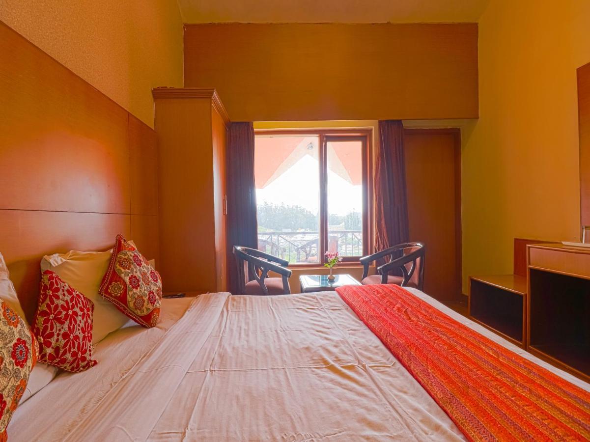 The Byke Sunshine Grand Hotell Ooty Exteriör bild
