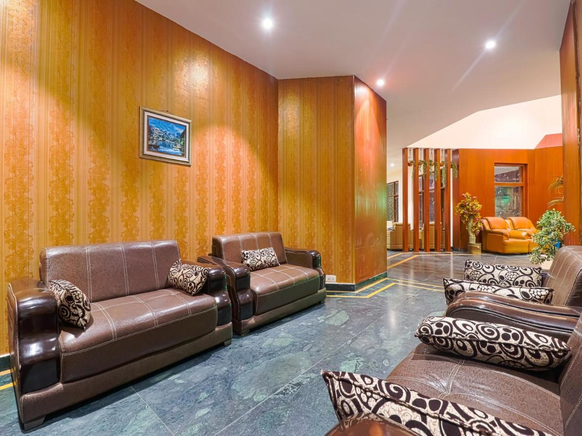 The Byke Sunshine Grand Hotell Ooty Exteriör bild