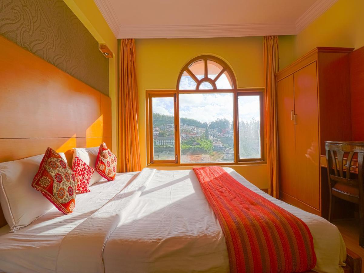 The Byke Sunshine Grand Hotell Ooty Exteriör bild