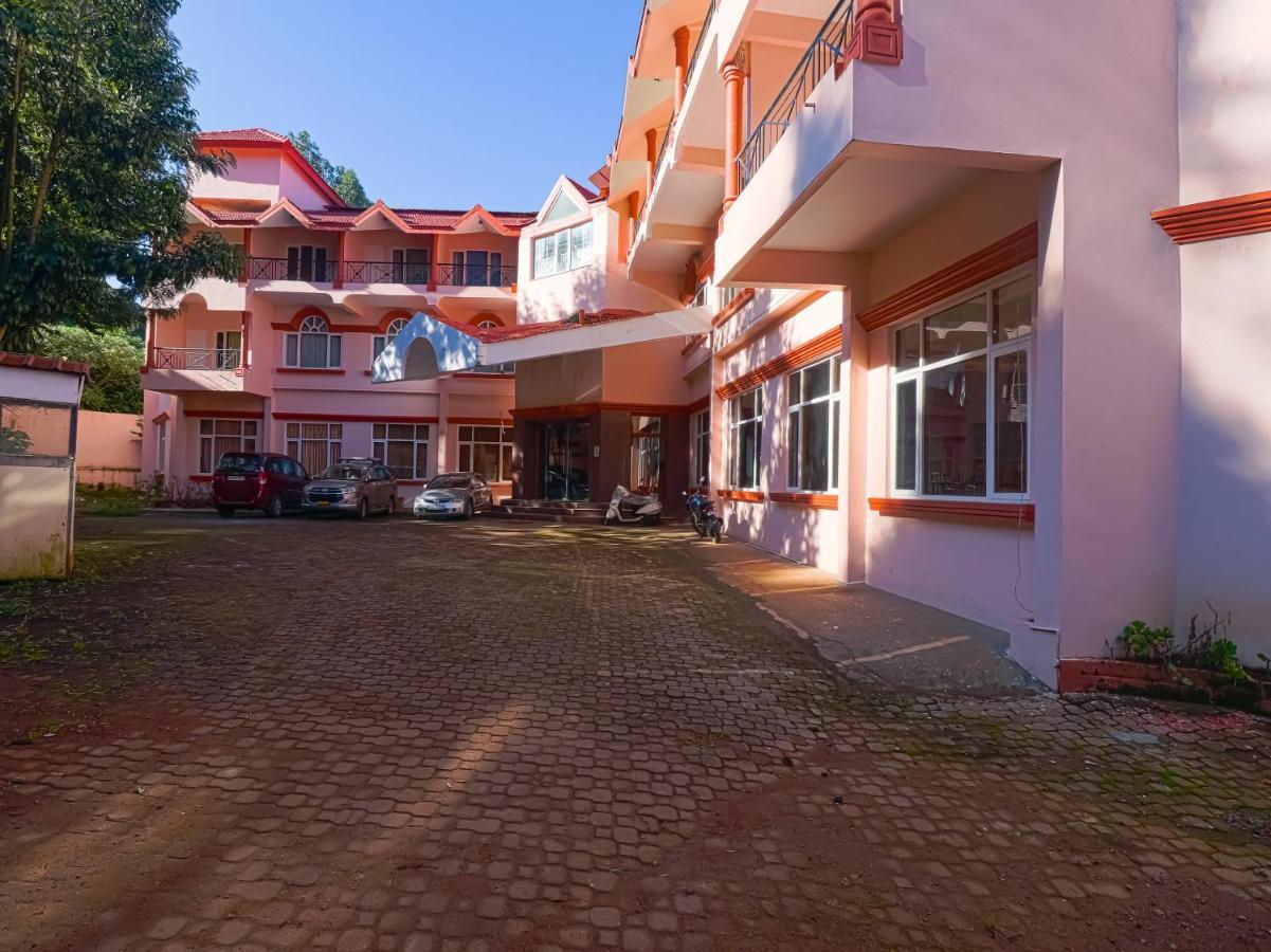 The Byke Sunshine Grand Hotell Ooty Exteriör bild