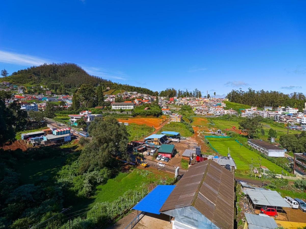 The Byke Sunshine Grand Hotell Ooty Exteriör bild